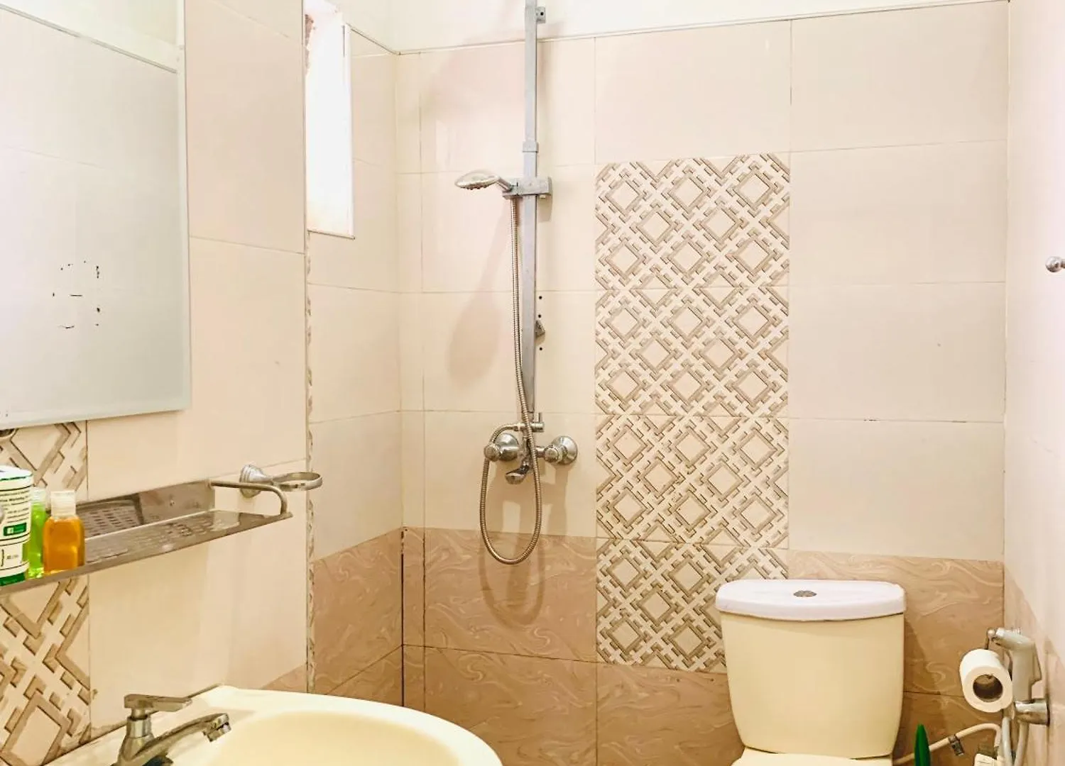 Bhashiz Villa Negombo Aparthotel
