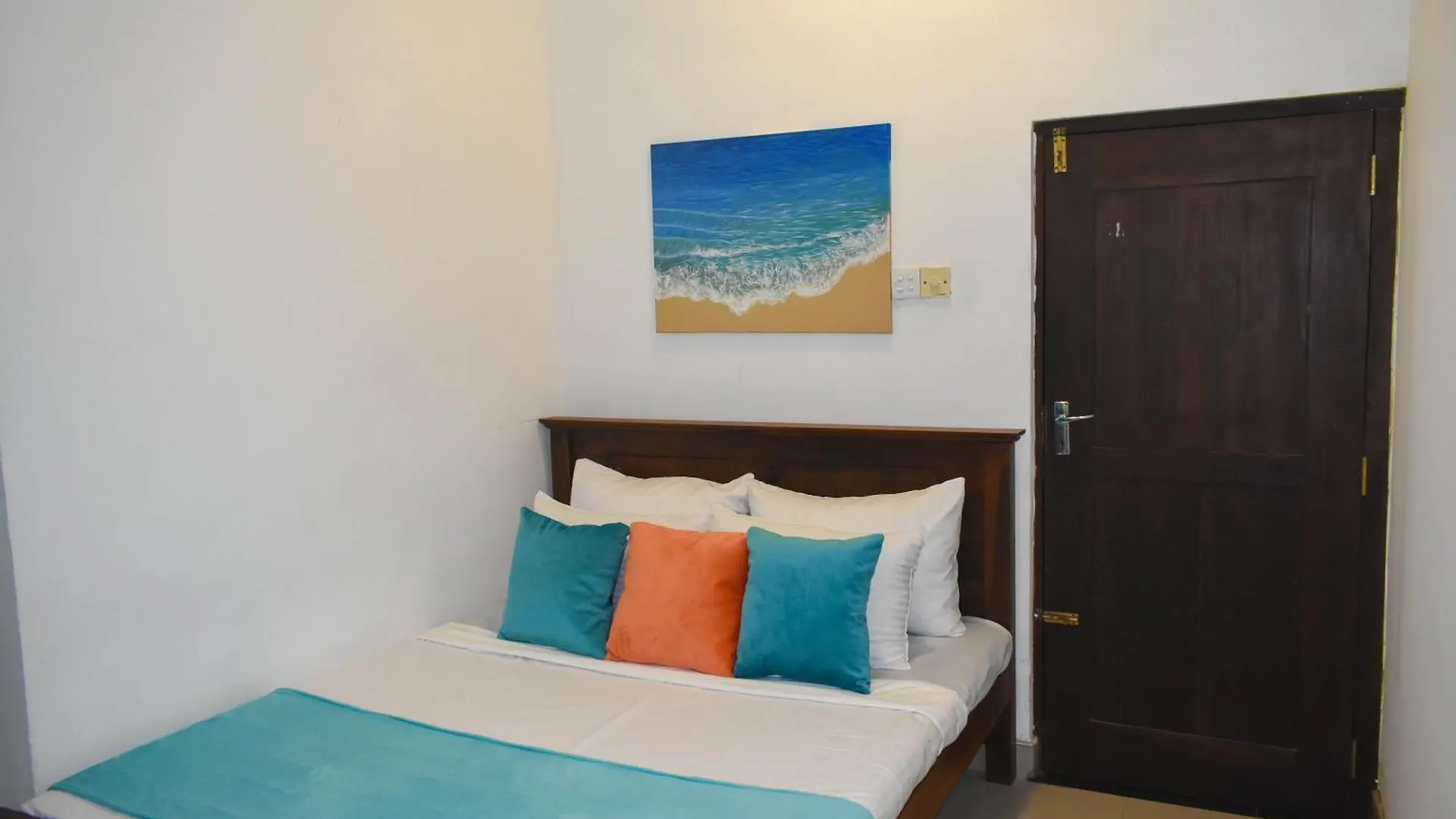 Bhashiz Villa Negombo Aparthotel