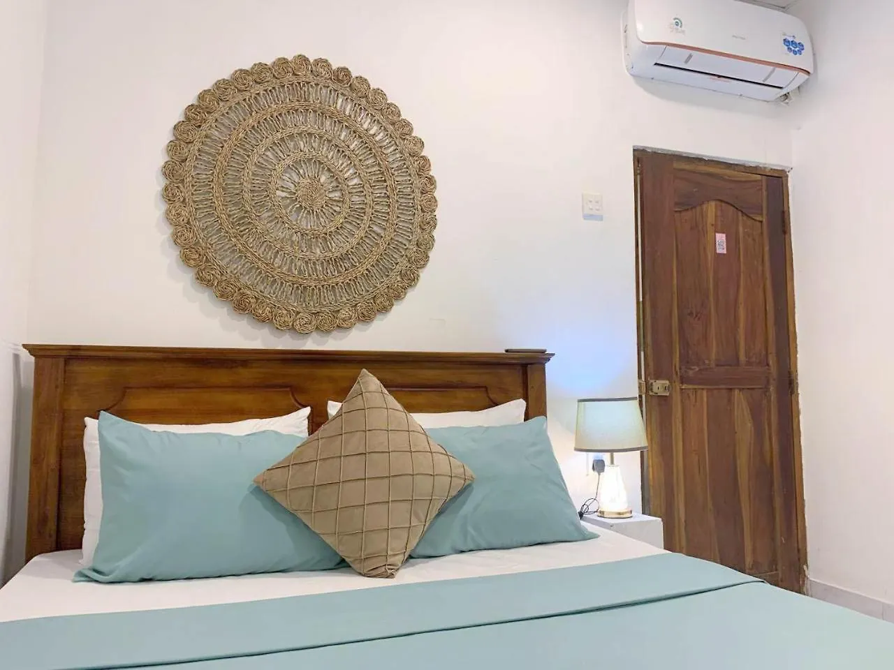 Aparthotel Bhashiz Villa Negombo